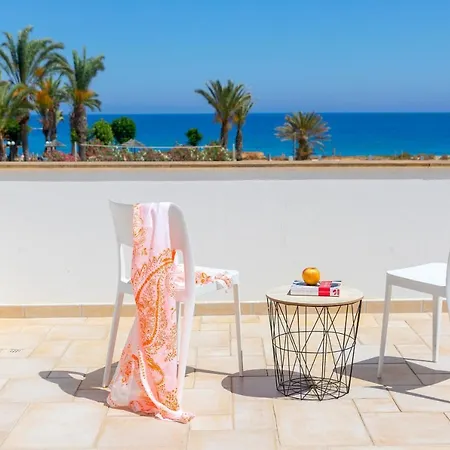 빌라 Seafront Violetta *