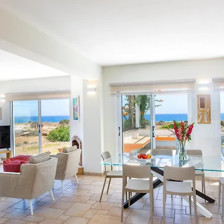Villa Seafront Violetta Protaras