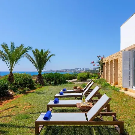 Seafront Violetta Villa Protaras