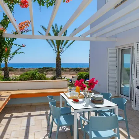 Seafront Violetta Villa Protaras