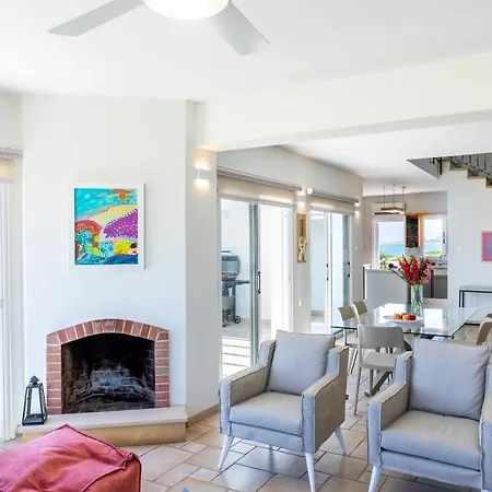 Seafront Violetta Villa Protaras