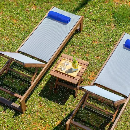 Villa Seafront Violetta