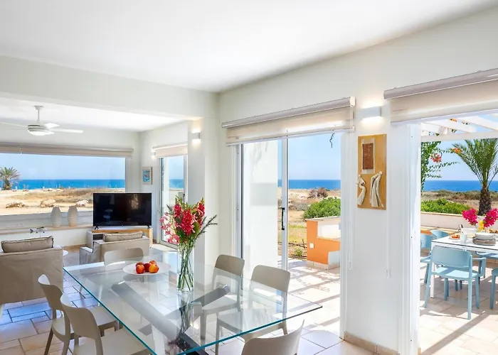 Seafront Violetta Протарас