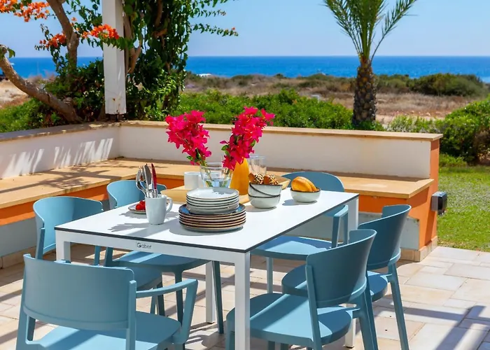 Seafront Violetta 普罗塔拉斯