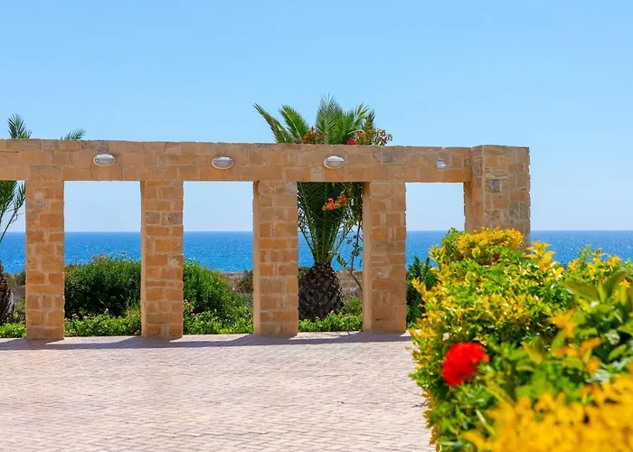 Seafront Violetta 普罗塔拉斯