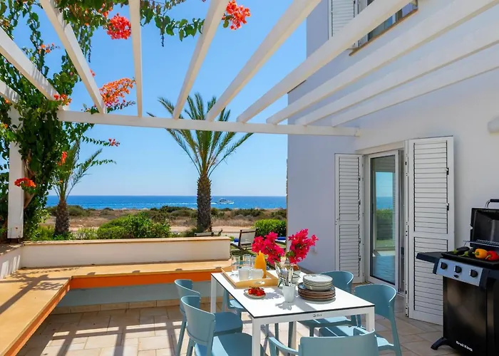 Seafront Violetta 普罗塔拉斯