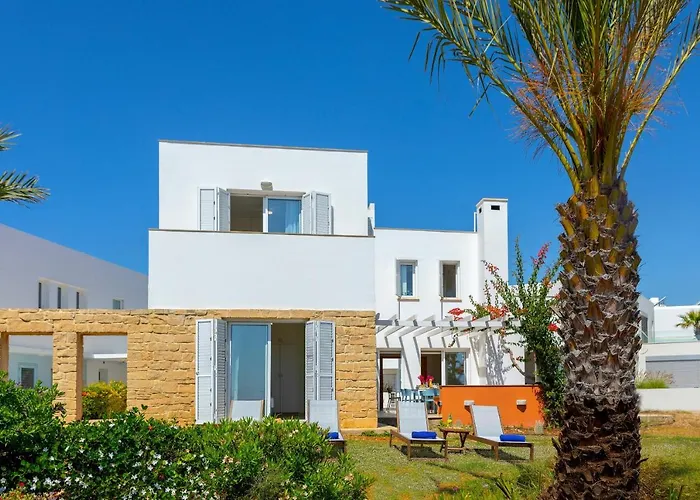 Seafront Violetta 普罗塔拉斯